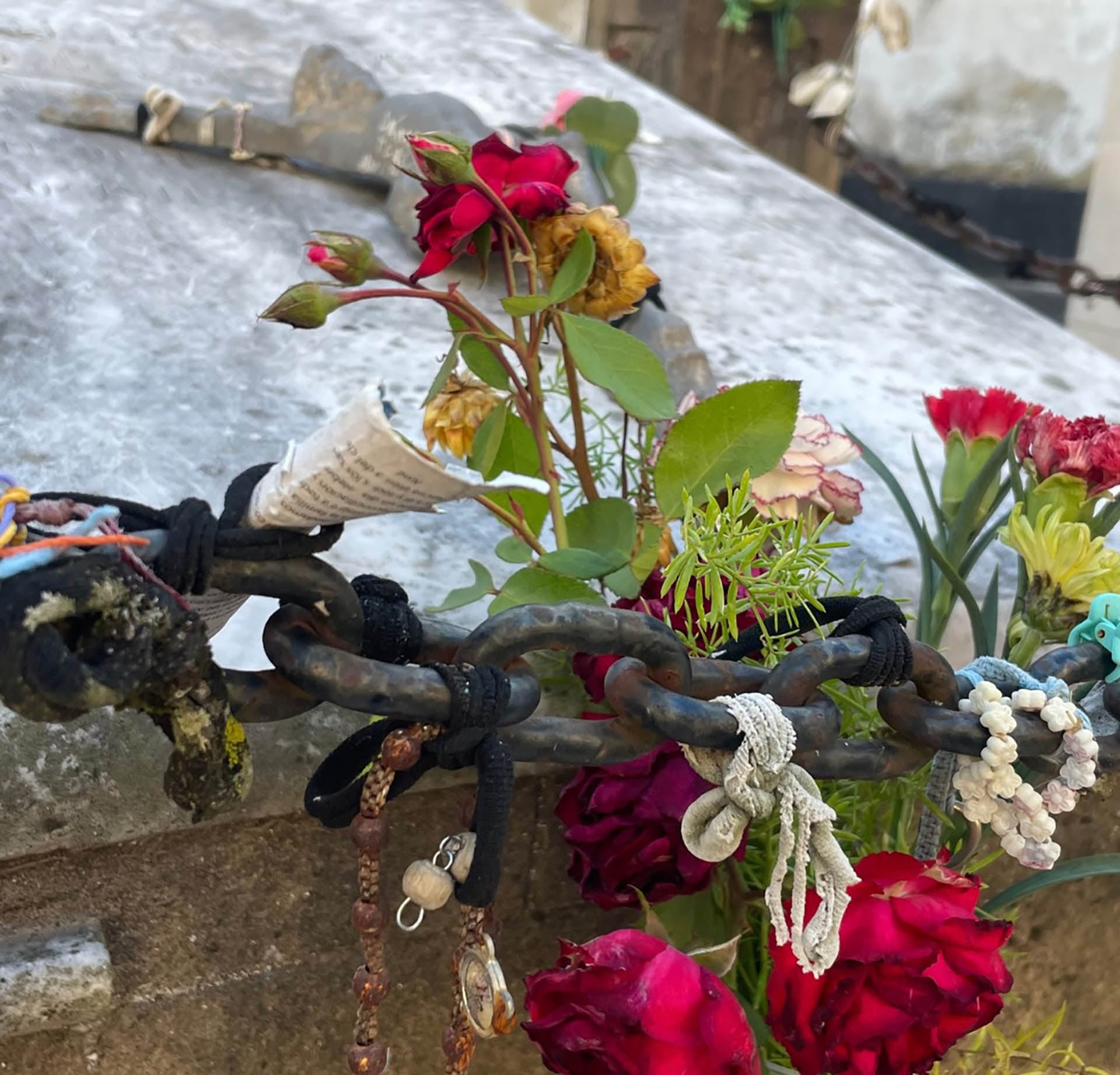 La leyenda de Bertha Smith trascendió generaciones y convirtió su sepultura en una parada obligada para quienes recorren el cementerio de Dolores