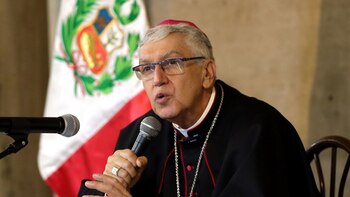 El monseñor Carlos Castillo lamentó