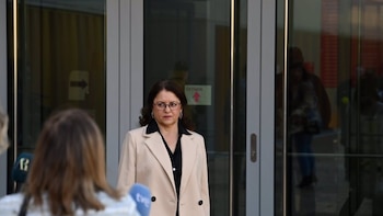 Una candidata al puesto que acabó ocupando David Sánchez en la Diputación de Badajoz fue avisada por ‘Whatsapp’ de que la plaza ya estaba adjudicada días antes de su entrevista