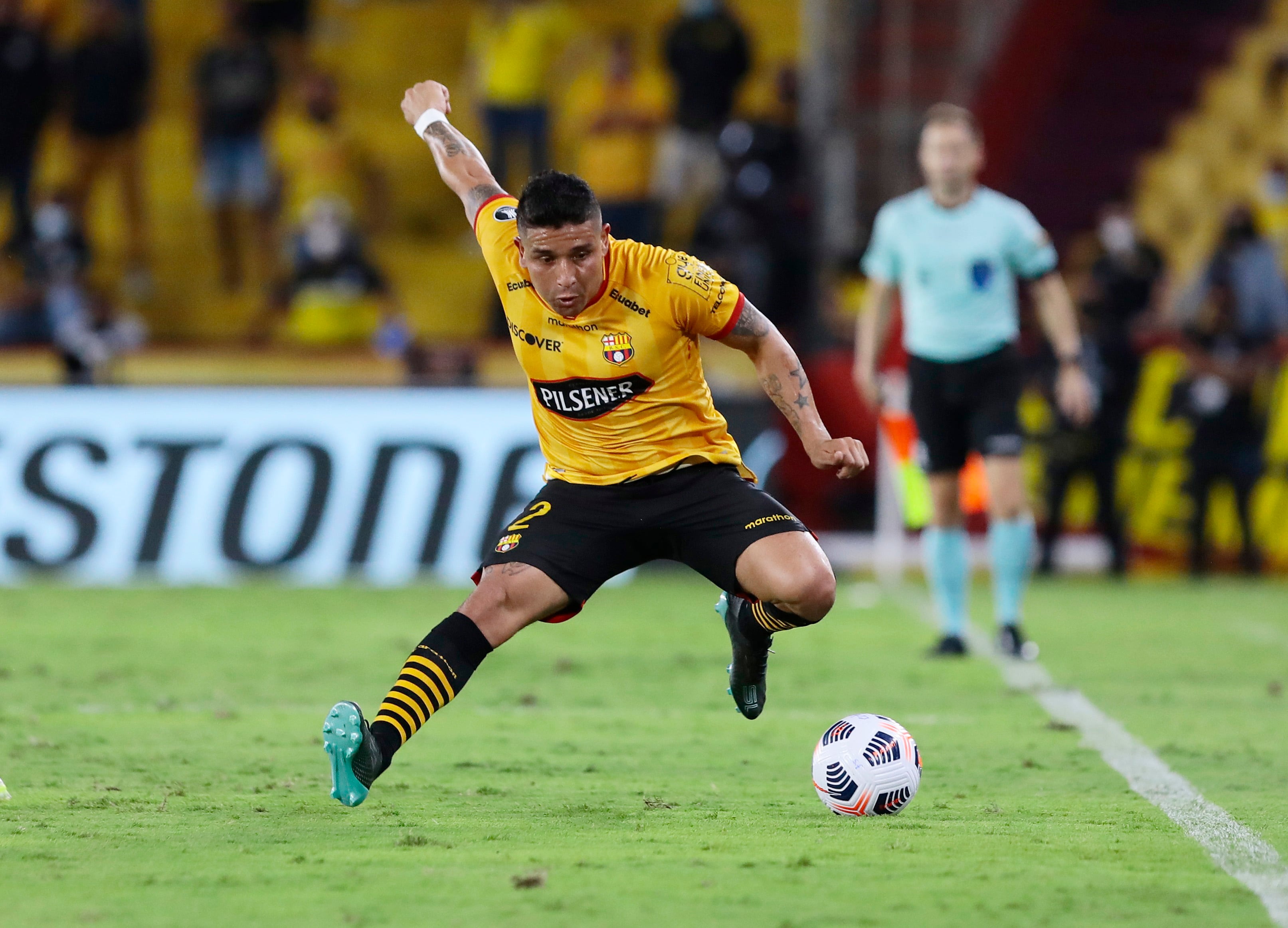 Pineida no sumó minutos en los últimos partidos de 2025 (Crédito: Reuters/Franklin Jacome)