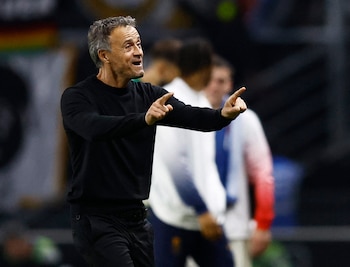 Luis Enrique celebra la victoria del PSG ante el Rennes (REUTERS/Stephane Mahe)