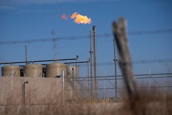Un informe de la consultora Kleinfelder advirtió que columnas subterráneas de metano se desplazan con riesgo de explosión hacia los hogares (REUTERS/Eli Hartman)