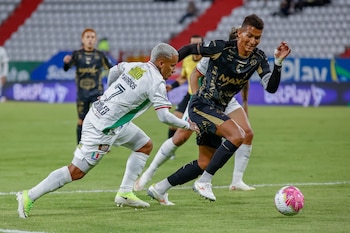 El cuadro de la media Colombia sufrió la expulsión de Jhon Vásquez-crédito @ClubLlanerosFC/X