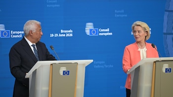 Costa y Von der Leyen aplauden el acuerdo de nuevas sanciones para debilitar la economía rusa