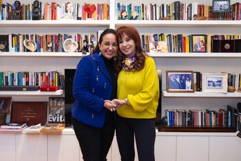 Cristina Kirchner junto a Gabriela