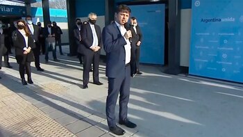 El gobernador Axel Kicillof respaldó