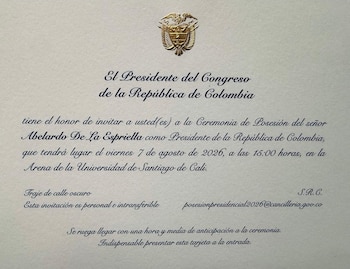 La invitación a la posesión presidencial indica que el acto fue convocado por el presidente del Congreso para las 15:00 del viernes 7 de agosto de 2026 - crédito Redes sociales