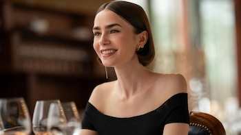 ‘Emily en París’ se despide de Italia y prepara su salto a Grecia y Mónaco en la temporada 6