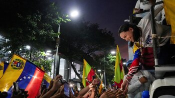 Cientos de venezolanos en Colombia