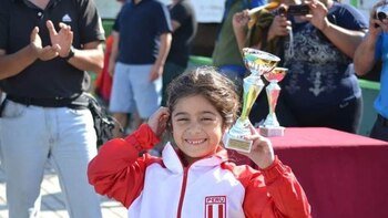 Ana Ricci en una de sus primeras competencias de clavados. (anaricci.diving)