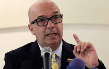 Ivàn Simonovis perfila a los