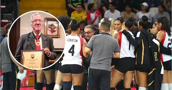 Gino Vegas admitió que la Federación no le brinda un seguro a las jugadoras de la selección peruana de vóley en la actualidad.