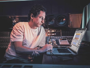 El productor colombiano lleva varios