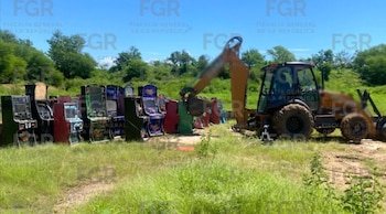 Destruyen casi mil kilos de drogas en Sinaloa: también destrozaron equipamiento y objetos bélicos. FGR