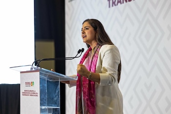Celida López Cárdenas formalizó su registro como aspirante a la Coordinación Estatal de los Comités para la Defensa de la Transformación en Sonora, dentro del proceso interno de Morena rumbo a las elecciones de 2027.