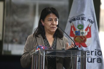 Ortiz fue ministra de Cultura.