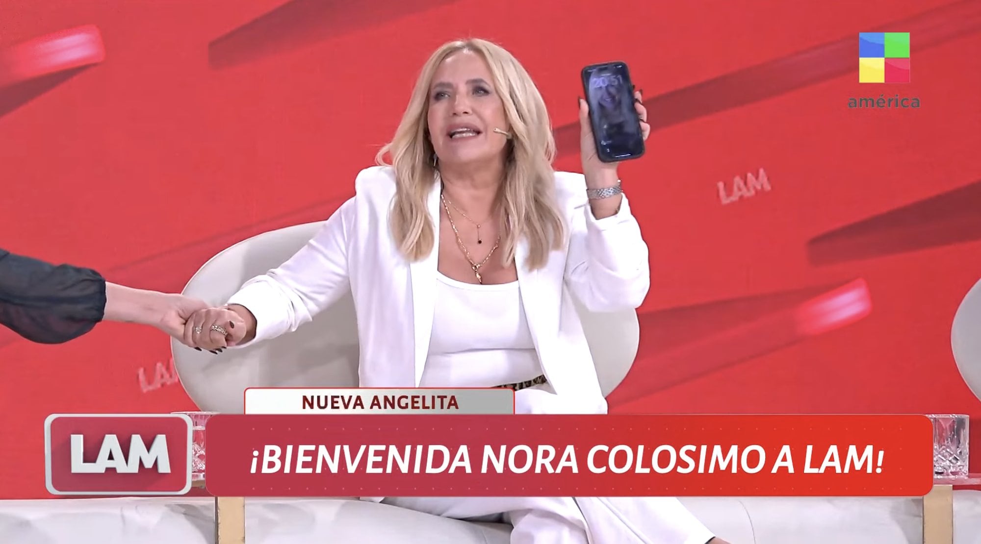 Nora Colosimo reaccionó en su debut en LAM a las declaraciones de Maxi López en PH, Podemos Hablar, sobre Wanda Nara y su familia