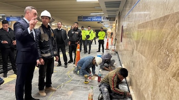 Rubalcava afirma que las obras del Metro CDMX ya comienzan a tomar forma. (Foto: X/@AdrianRubalcava)