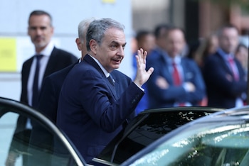 El expresidente José Luis Rodríguez Zapatero llega a la Audiencia Nacional para declarar como investigado (AFP)