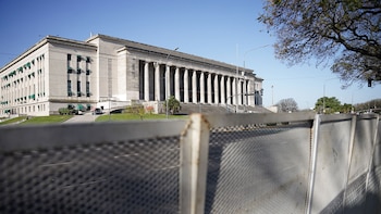 El SEC y la UBA firmaron un convenio marco para capacitar a los afiliados