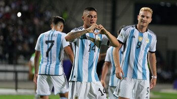 El festejo de Aaron Quirós