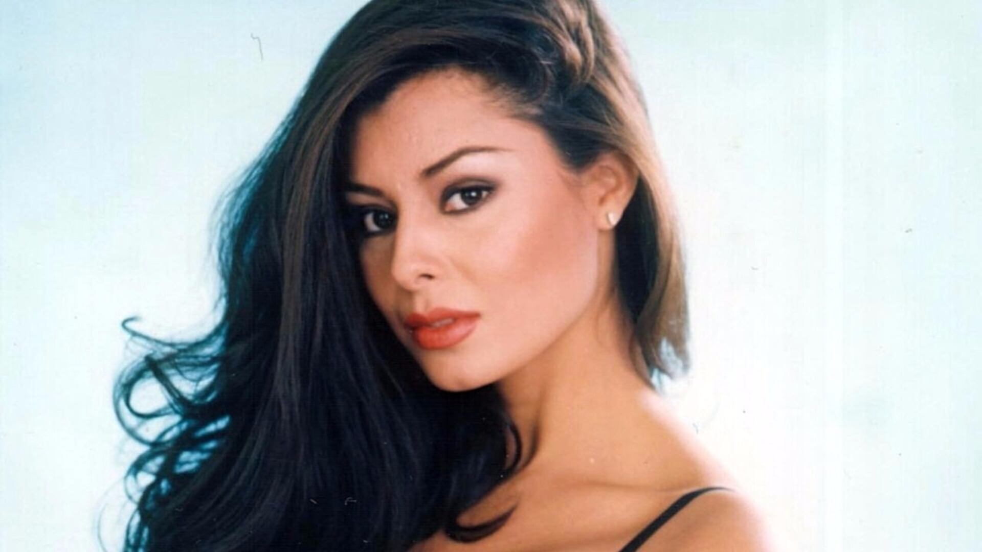 Yadhira Carrillo también se encuentra soltera tras terminar su relación con el abogado Juan Collado. (Televisa)