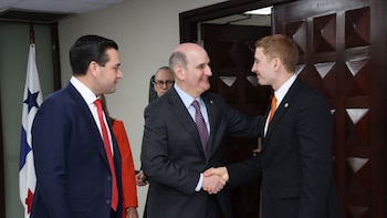 Subsecretario de Estado habla en Panamá sobre energía, logística y cadenas de suministro