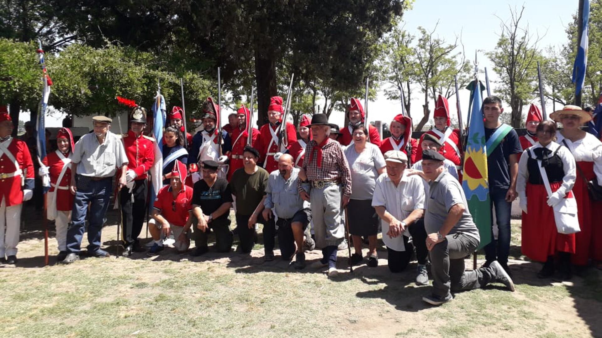 Cuando fue declarado monumento histórico nacional, fueron los veteranos de Malvinas los que acercaron a un grupo de los Colorados del Monte