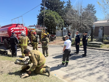 Un hombre sufrió quemaduras de segundo grado tras el incendio en una planta de gas de La Falda