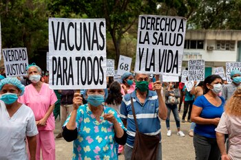 Trabajadores de la salud sostienen