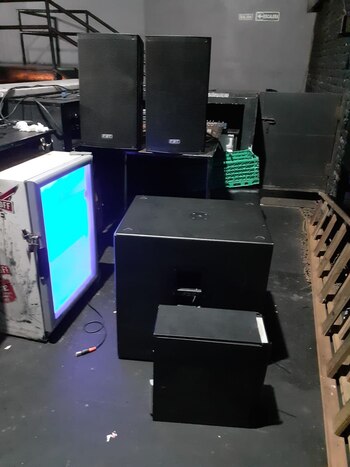 Parte del material que fue