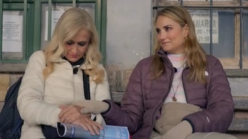 Cristina Cifuentes and Alba Carrillo