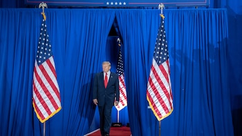 Trump critica a Ucrania por los ataques a refinerías rusas y dice que el país debería tener 'un nuevo presidente'