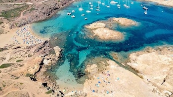 Las 5 mejores calas de España: una escapada perfecta para desconectar frente al mar en verano