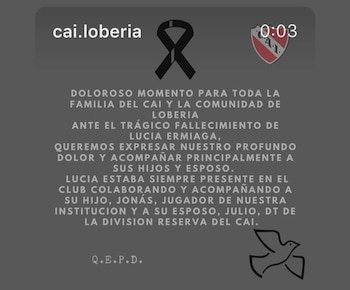 Mensaje digital de condolencias en fondo gris oscuro con texto blanco sobre Lucía Ermiaga. Muestra una cinta negra de luto, el escudo del CAI Lobería y una paloma