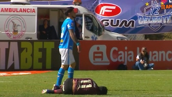 Universitario evalúa denunciar al árbitro Augusto Menéndez tras el duelo ante ADT en Tarma. ¿Qué acción molestó a los ‘cremas’?
