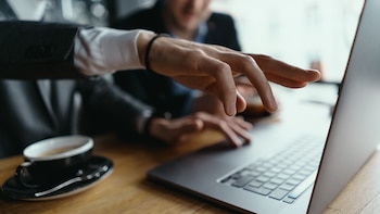 Los minicréditos disparan su interés al 4.963% TAE, el más alto de la historia, antes de que la ley lo baje al 4%