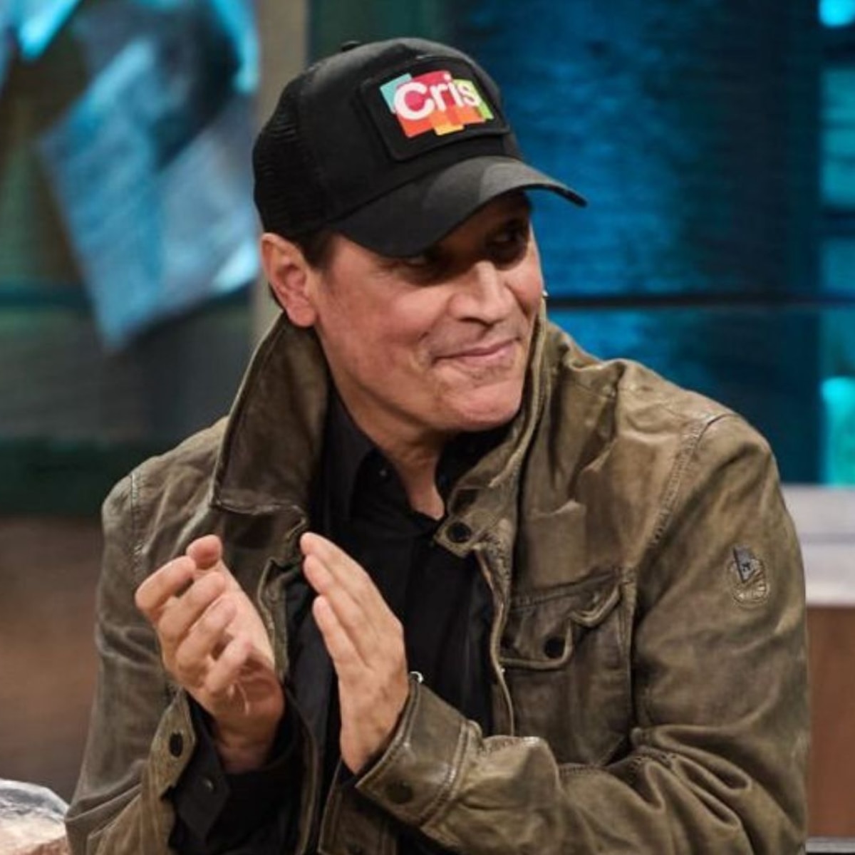 Cuando Sylvester Stallone le arrancó el corazón (en la ficción) a Sergio Peris-Mencheta, en 'La Revuelta' - Infobae