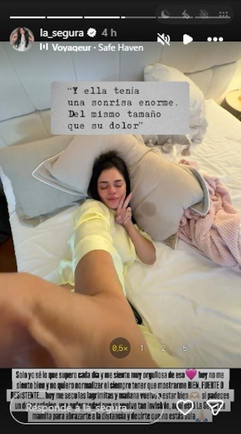 La influenciadora rechazó la idea de normalizar la exigencia de mostrarse siempre fuerte frente al dolor - crédito @la_segura/Instagram