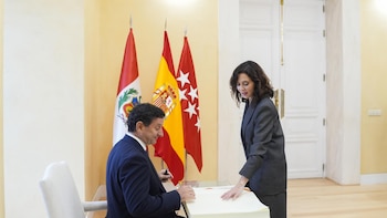 Ayuso se reúne con el