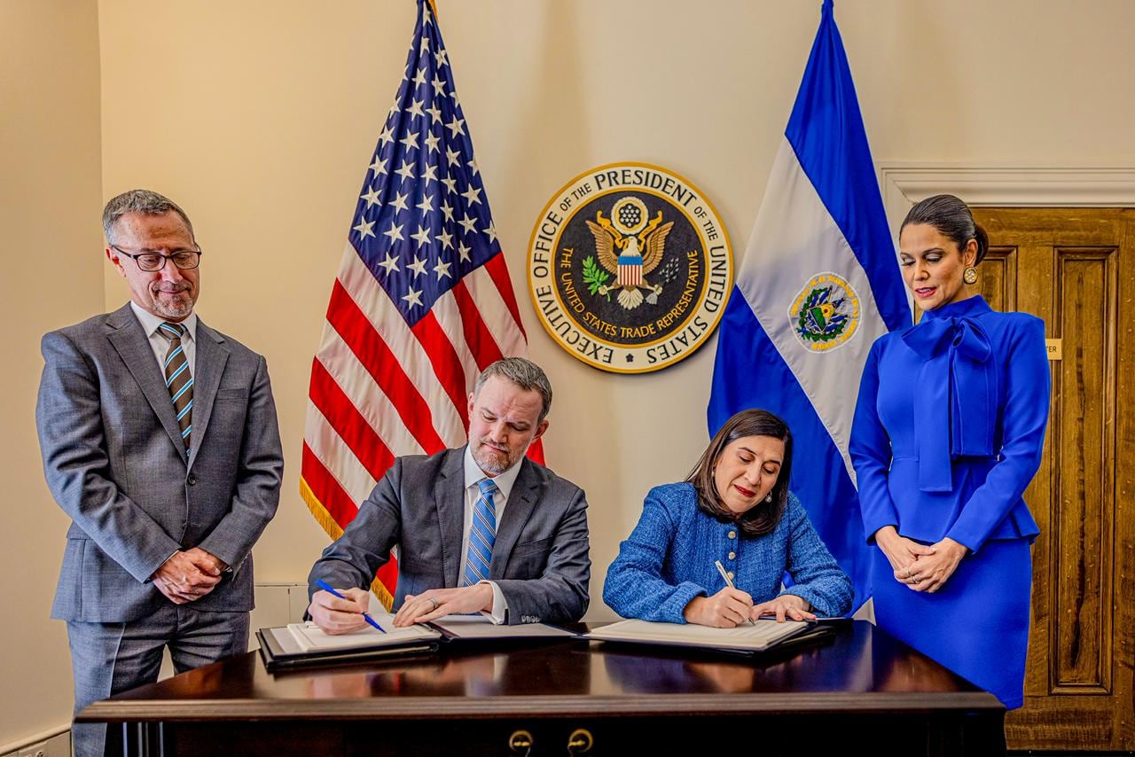 Gremiales de El Salvador prevén aumento de exportaciones y empleos tras eliminación del arancel hacia Estados Unidos