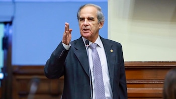 Roberto Chiabra: perfil y hoja