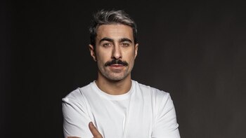 El cantante Rayden presenta su