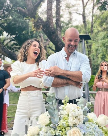 Ni Regina ni Tono han