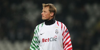 En su última entrevista, Alex Manninger repasó los aprendizajes y retos de su carrera en el fútbol europeo (REUTERS)