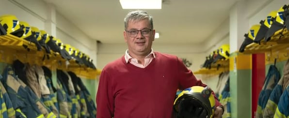 La dedicación, la formación constante y el amor al prójimo destacan como valores fundamentales para los bomberos voluntarios de Argentina (Infobae en Vivo)