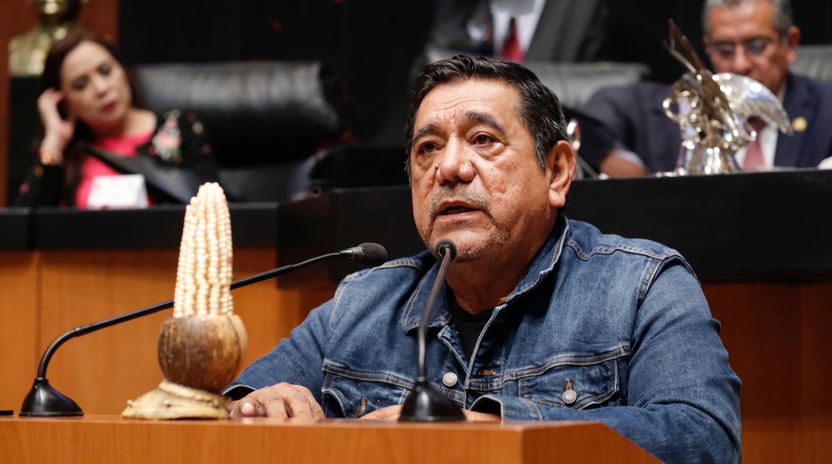 Félix Salgado Macedonio negó que vaya a competir por la gubernatura de Guerrero con el PT y aseguró que permanecerá en Morena, luego de la designación de Beatriz Mojica rumbo a 2027.