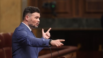 Rufián insiste en que hay