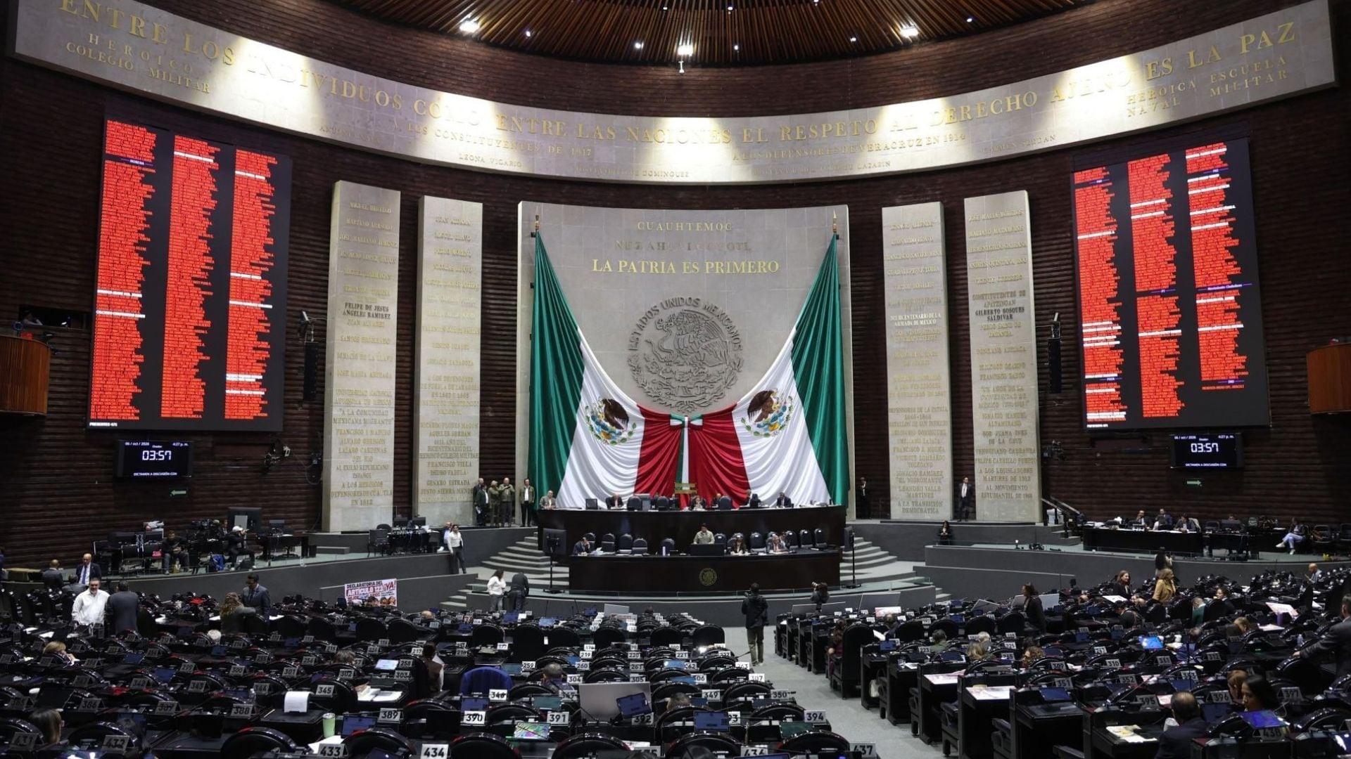 CIUDAD DE MÉXICO, 06OCTUBRE2026.- Se llevó a cabo la votación económica durante la Sesión Ordinaria en la Cámara de Diputados.FOTO: GRACIELA LÓPEZ/CUARTOSCURO.COM