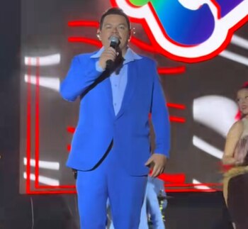 Integrante de Armonía 10 se